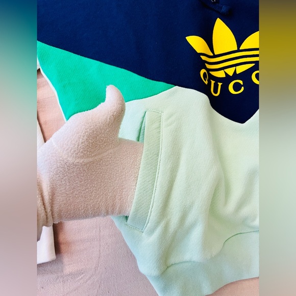 BRAND NEW GUCCI x ADIDAS Sweatshirt Hoodie White/Blue/Teal/Yellow! - Picture 4 of 9